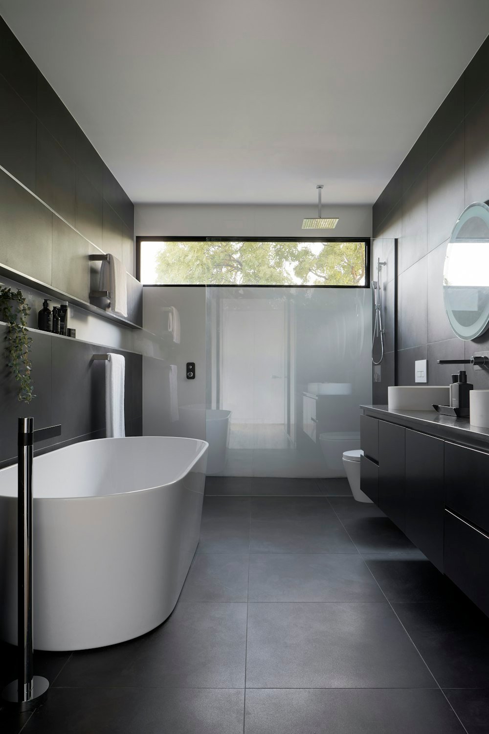 Ducted vs. ductless chimneys: which suits a closed Indian kitchen. 3 Kitchen Chimney