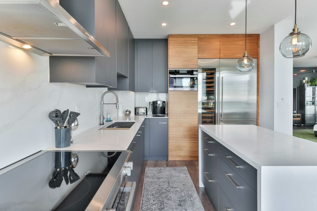 Modern modular kitchen design in Delhi